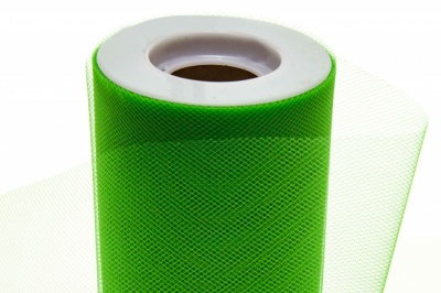 Фатин в шпульках 16-146, 10 гр/м2, шир. 15 см (в нам. 25+/-1 м), цвет зелёный - купить в Тамбове. Цена: 100.69 руб.