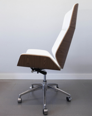 Кресло из натуральной кожи, каркас дерево арт. FX-BC06 - купить в Тамбове. Цена 34 820.52 руб.